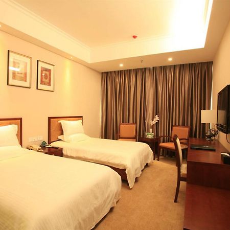 Greentree Inn Beijing Daxing Huangcun Qingyuan Road Metro Station Express Hotel Luaran gambar
